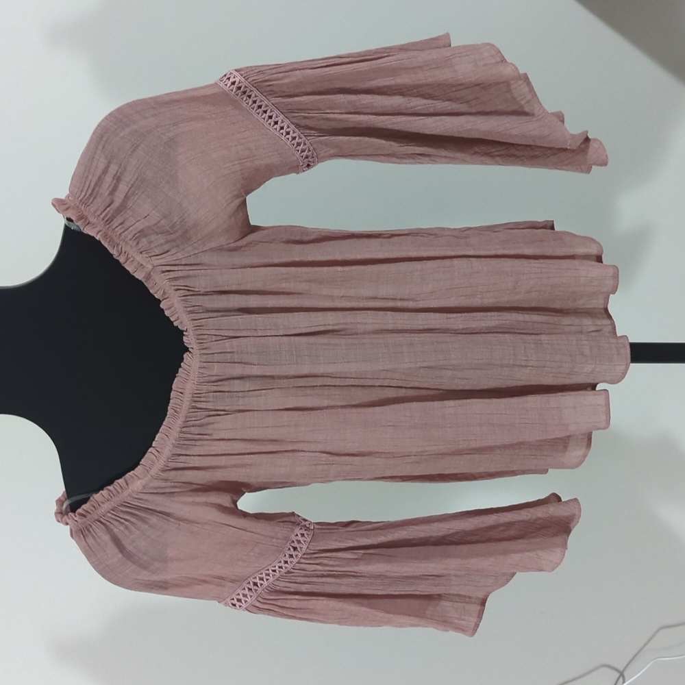 Off-Shoulder Blouse